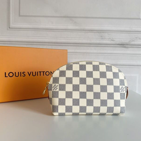 Louis Vuitton Cosmetic Bags - Click Image to Close